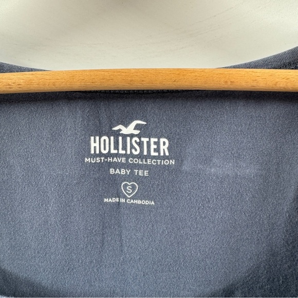 Hollister Must-Have Collection Steel Blue Square Neck Baby Tee – Size Small - Picture 4 of 6
